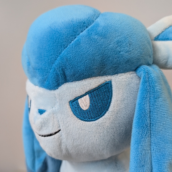 Build-A-Bear | BAB Glaceon Pokémon Plush Toy - Picture 8 of 14